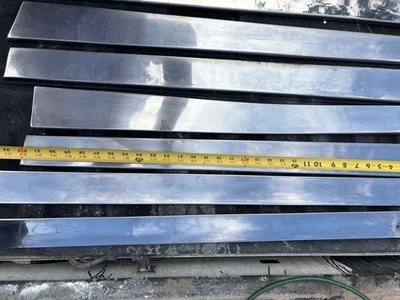 Pontiac Grand Prix 1965 1966 carrocería moldura lateral balancín Bonneville Catalina Foto 1 de 4