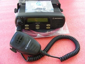 Motorola CDM1250 VHF 136-174 MHz 45 Watts 64 Channel With Accessories - Picture 1 of 10