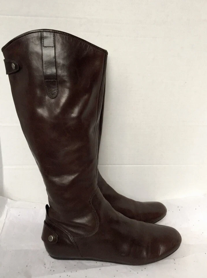 Botas Ecuestres Vera Wang Lavanda Leighton Cuero Marrón Chocolate Planas Talla 8.5 Foto 1 de 4