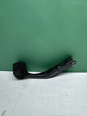 2010-2018 Volkswagen VW Jetta Brake Stop Step Pedal 1K1723142F OEM - Image 1 of 4