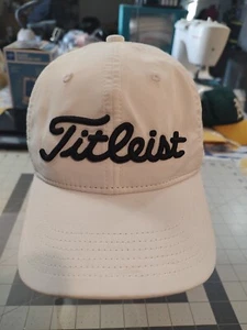 Titliest FJ Pro V1 White Golf Cap. Adjustable. - Picture 1 of 7