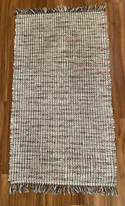 Vintage Handmade Rag Rug 48x27 Farmhouse Country Red Rose Gray Green Reversible - Picture 1 of 8