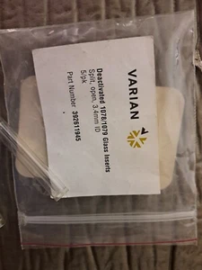 Varian Deactivated 1078/1079 Glass Inserts 392611947 3/Pk Splitless Open 2Mm Id - Picture 1 of 3