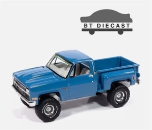 AUTOWORLD 1981 CHEVROLET SILVERADO STEPSIDE PICK UP 1/64 MEDIUM BLUE AWSP179 A - Picture 1 of 2