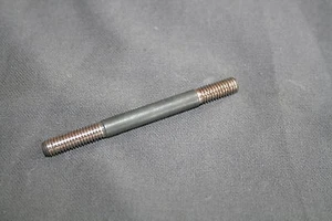 Nuevo Genuino Aprilia Rotax Rave Válvula Válvula Vástago Perno Motor 127 AP0253242 - Imagen 1 de 1