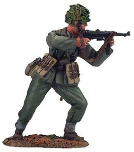 Valiant Miniatures Kit # 9658 - German Firing MP40 WWII 1944 - 54mm - Bild 1 von 2