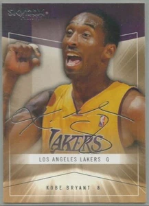 Kobe Bryant - Fleer/Skybox 2004-05 - Autographes #17 - Photo 1/1