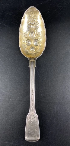 Antique Georgian Sterling Silver Berry Spoon Floral Pattern London England Cover