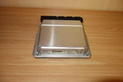 Centralina motore Volvo V70 II benzina 2001 08627757 0261207392 - Immagine 1 di 3