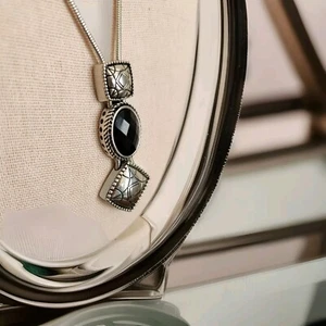 Napier necklace stacked pendants silver toned geometric black faceted stone vtg - Picture 1 of 7