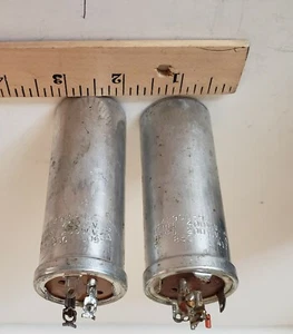 2 De colección 442900- 95 Condensadores 80MFD 400WV medio círculo, 80-200WV Marca triangular 85C - Imagen 1 de 3