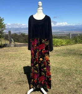Vintage Carole Little Black and Floral Printed long sleeve Velour Maxi Dress 2X - Picture 1 of 8