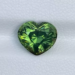 Anello gioiello pietra preziosa sfusa forma cuore zircone verde naturale 3,80 ct regalo amore - Foto 1 di 5