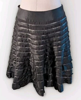 Falda Carmen Marc Valvo 10 Negra Línea A Coqueta Elegante Lentejuelas Seda Longitud Media Foto 1 de 4