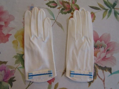Vintage NOS New Unworn French White Sea Island Cotton 8" Wrist Gloves- Size 6 - Image 1 of 4