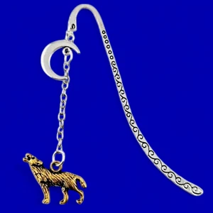 WOLF & CRESCENT MOON METAL BOOKMARK silvertone coyote werewolf charm gothic A5 - Picture 1 of 5