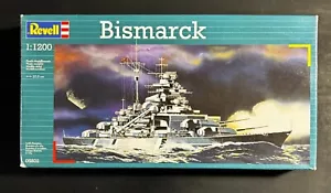 REVELL 05802 - BISMARCK - 1/1200 PLASTIC KIT - Imagen 1 de 7