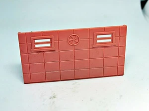 Plasticville Frosty Bar Salmon Back Piece O-S Scale - Picture 1 of 1
