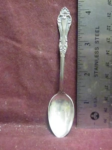 Silverplate Wm A Rogers ARUNDEL DEMITASSE SPOON 4 1/4" NO Monogram - Picture 1 of 4