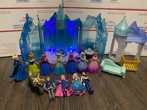 Disney Prinzessin Frozen Elsa Schloss Magiclip Anna Flip N Switch Schloss - Bild 1 von 24
