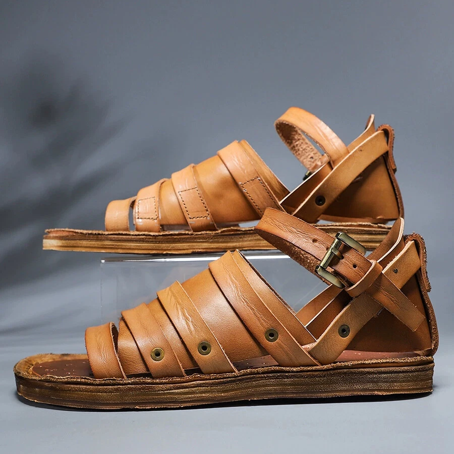 Sandalias planas hechas a mano con hebilla de cuero real estilo romano para hombre y mujer Foto 1 de 4