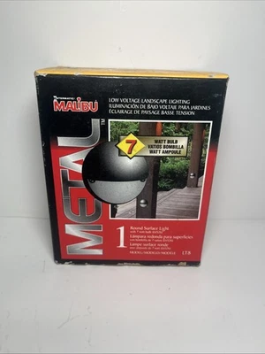 Luz de cubierta compacta redonda Intermatic Malibu LT8 con 7 vatios nuevo acabado negro liso Foto 1 de 4