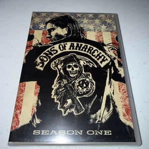 Sons of Anarchy: Season 1 (DVD, 2008) Brand new Tv Series - Imagen 1 de 2