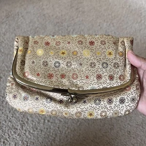 Vintage Fold Over Clutch BEAUTIFUL! - Picture 1 of 6