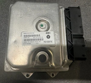 2014 Fiat 500 ECM / Engine Control Module 05150847 OE - Picture 1 of 3