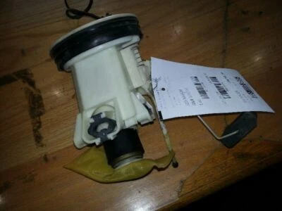 Passenger Fuel Pump Assembly Thru 12/94 Fits 92-95 BMW 318i 1187941 - Image 1 of 2