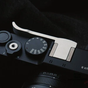 Aluminum Hot Shoe Thumb Up Grip for Leica D-LUX8 DLUX8 Camera Support Handle - Picture 1 of 18
