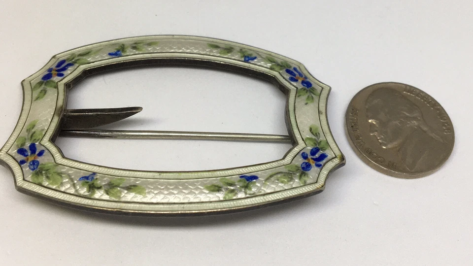 ANTIGUO VESTIDO TRADICIONAL KILT PIN GUILLOCHE PARA HOMBRE PESADO 21g PLATA ESTERLINA Foto 1 de 3