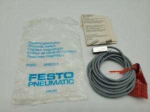 Festo SME0-1 Proximity Switch NEW 220VAC 220VDC - Picture 1 of 2