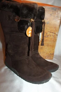 NEW! NIB! CUSHE Espresso Suede CABIN FEVER Waterproof Fur Lined Boots Sz 6 - Picture 1 of 11