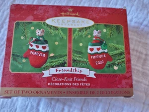 Set of 2 Vintage 2000, Hallmark Keepsake Ornaments, "Close Knit Friends" Mice  - Picture 1 of 7