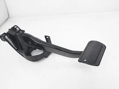 Mercedes-Benz C300 2011 pedal de freno 204-290-21-01 Foto 1 de 4