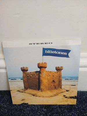 The Bluetones - Cut Some Rug / Castle Rock - 7" Vinyl Record - MINT Numbered Cop - Image 1 of 4