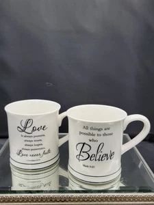 Juego de dos tazas/tazas de café Home Essentials de 12 oz. "EL AMOR NUNCA FALLA" "CREER" - Imagen 1 de 8