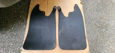 GENUINE! Toyota Tacoma 1995-2004 Factory Front LEFT RIGHT Mud Flaps Bolt 4x4 OEM - Image 1 of 4