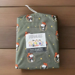 PEANUTS Snoopy Berkshire Green Twin Sheet Set Flat Sheet Fitted Sheet Pillowcase - Picture 1 of 7