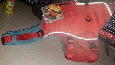 KURGO DOG SURF N TURF LIFE JACKET VEST FLOATATION VEST DEVICE M MEDIUM RED TAGS - Image 1 of 4