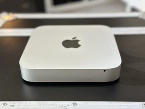 Apple Mac Mini A1347 Core i5. High Sierra + Mounting bracket and SPDIF adapter. - Afbeelding 1 van 4