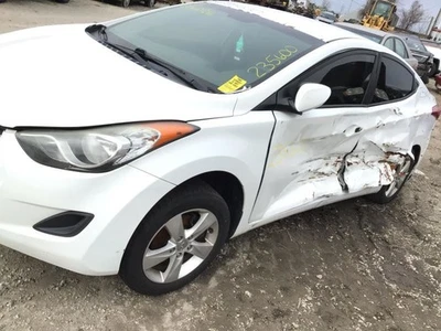 Guantera ELANTRA 2011 527917 Foto 1 de 4