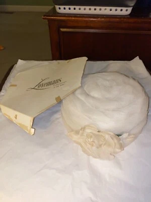 VINTAGE 1964 LOVEMANS PILLBOX HAT 1964 - Image 1 of 4