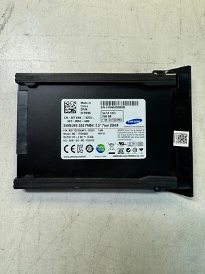 DELL FFKNK MZ-7TD256D MZ7TD256HAFV-000D1 256GB 6Gb/s SATA 2.5" SSD - Image 1 of 4