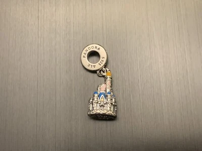 Genuine Pandora Walt Disney World 50th Anniversary Cinderella Parks Castle Charm - Image 1 of 4