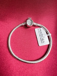 PANDORA Moments Bangle Crown Size 18cm( 7.09in ) bracelet with box - Picture 1 of 7