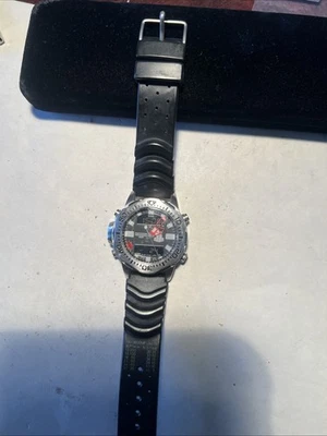 Quantum Barracuda 101 Dive Watch - Image 1 of 4