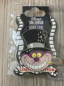 2013 DSF DSSH Cheshire Cat New Years Top Hat Pin LE 400 - Bild 1 von 4