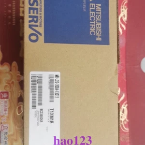 MR-J2S-200A-EJ012 MITSUBISHI Driver New in box By DHL or FedEx - Picture 1 of 1